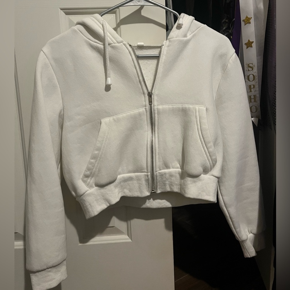 shein, size medium, cropped white zip up jacket